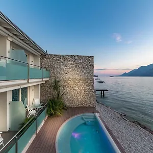 Vega Malcesine